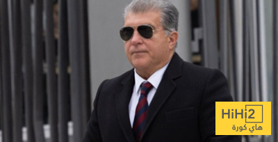 لابورتا يودع فليك ولاعبي برشلونة ! لابورتا يودع فليك ولاعبي برشلونة !