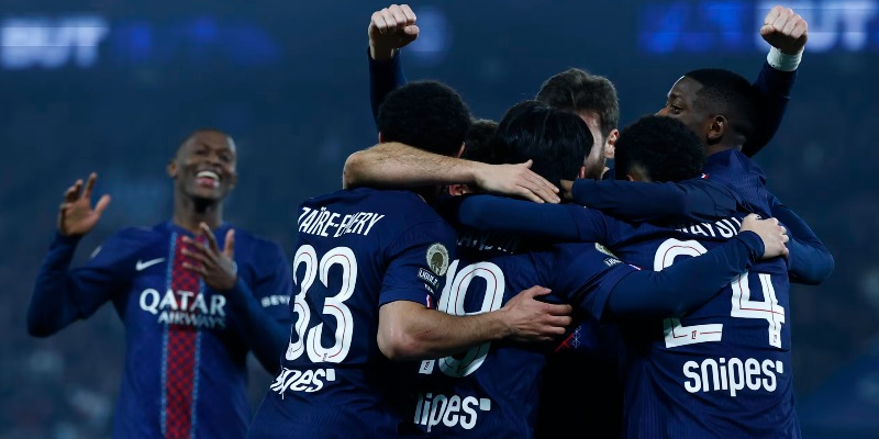 الرسم التكتيكي لتشكيلة باريس ضد رين