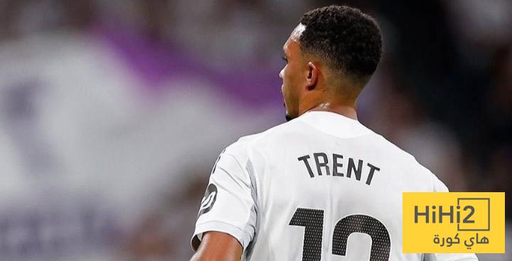 موقف أرنولد من المشاركة أمام بنفيكا موقف أرنولد من المشاركة أمام بنفيكا