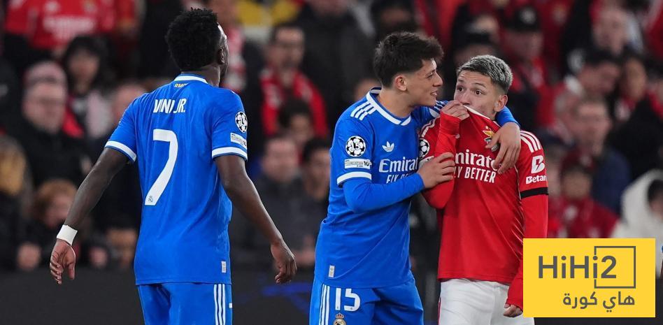 ماذا ينتظر لاعب بنفيكا إذا ثبتت إهانته لفينيسيوس؟