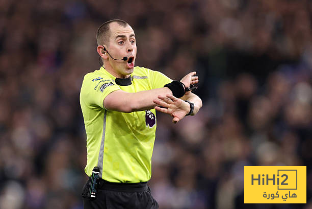 حكم مباراة أرسنال وتوتنهام 2 حكم مباراة أرسنال وتوتنهام 1