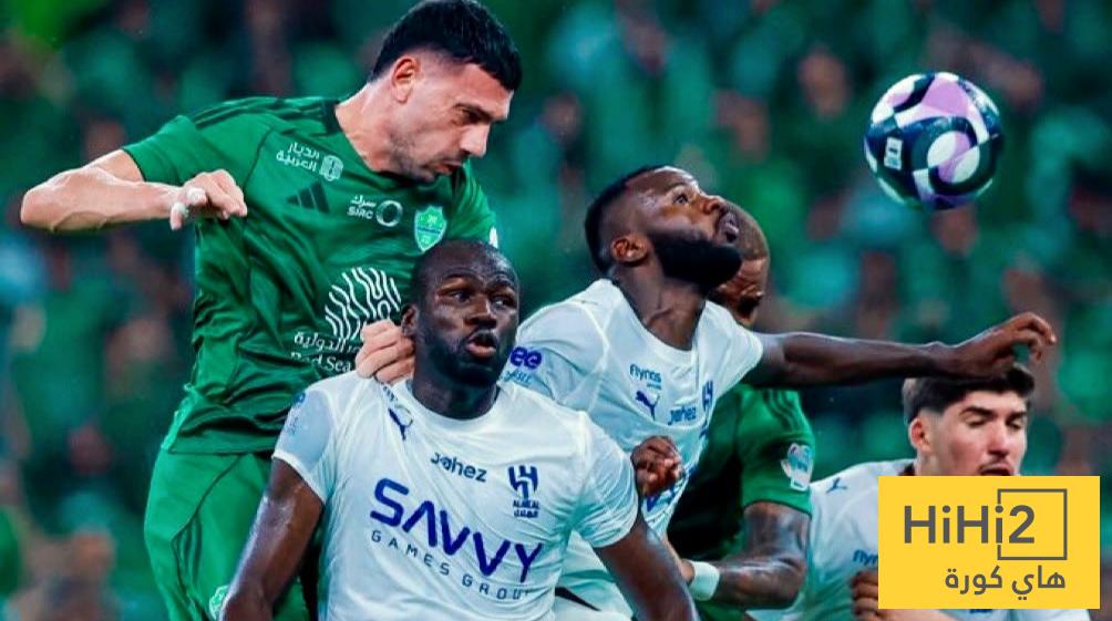 كيف ساهم رجال الأهلي في بناء قوة الهلال ؟