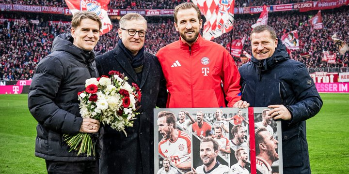 بايرن ميونخ يكرم هاري كين بعد انجازه التهديفي بايرن ميونخ يكرم هاري كين بعد انجازه التهديفي