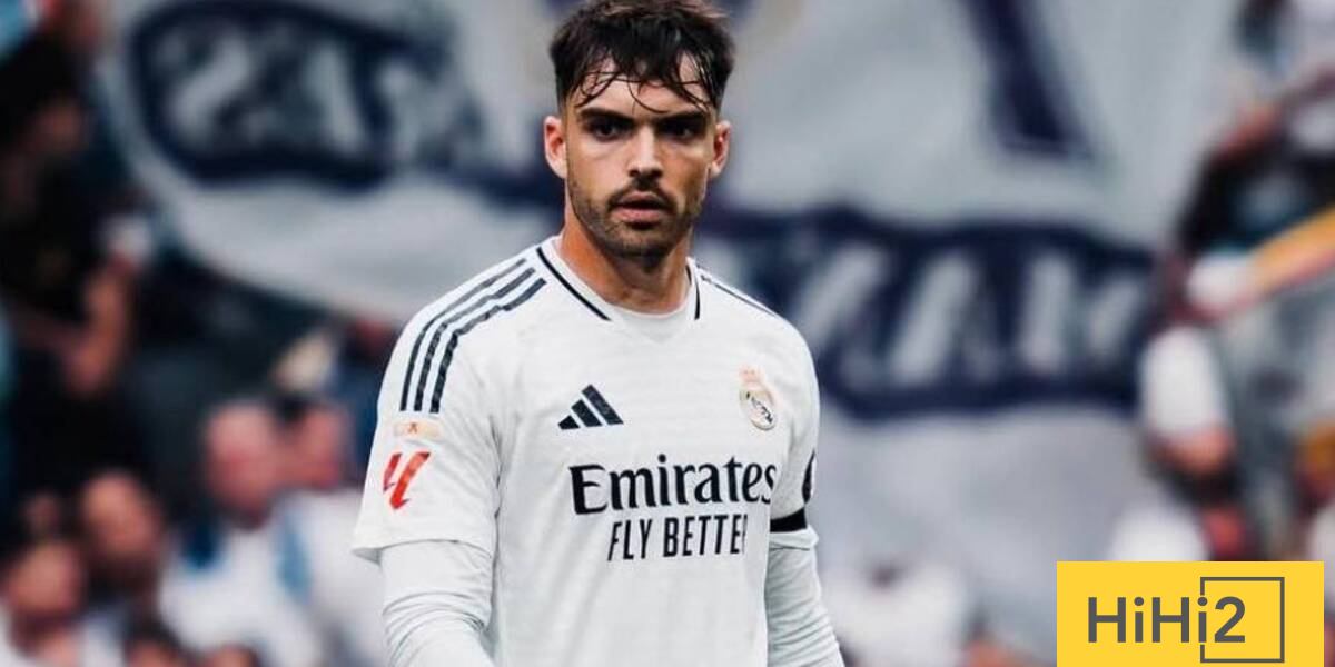 عاجل: اسينسيو يغادر لقاء بنفيكا مصابا