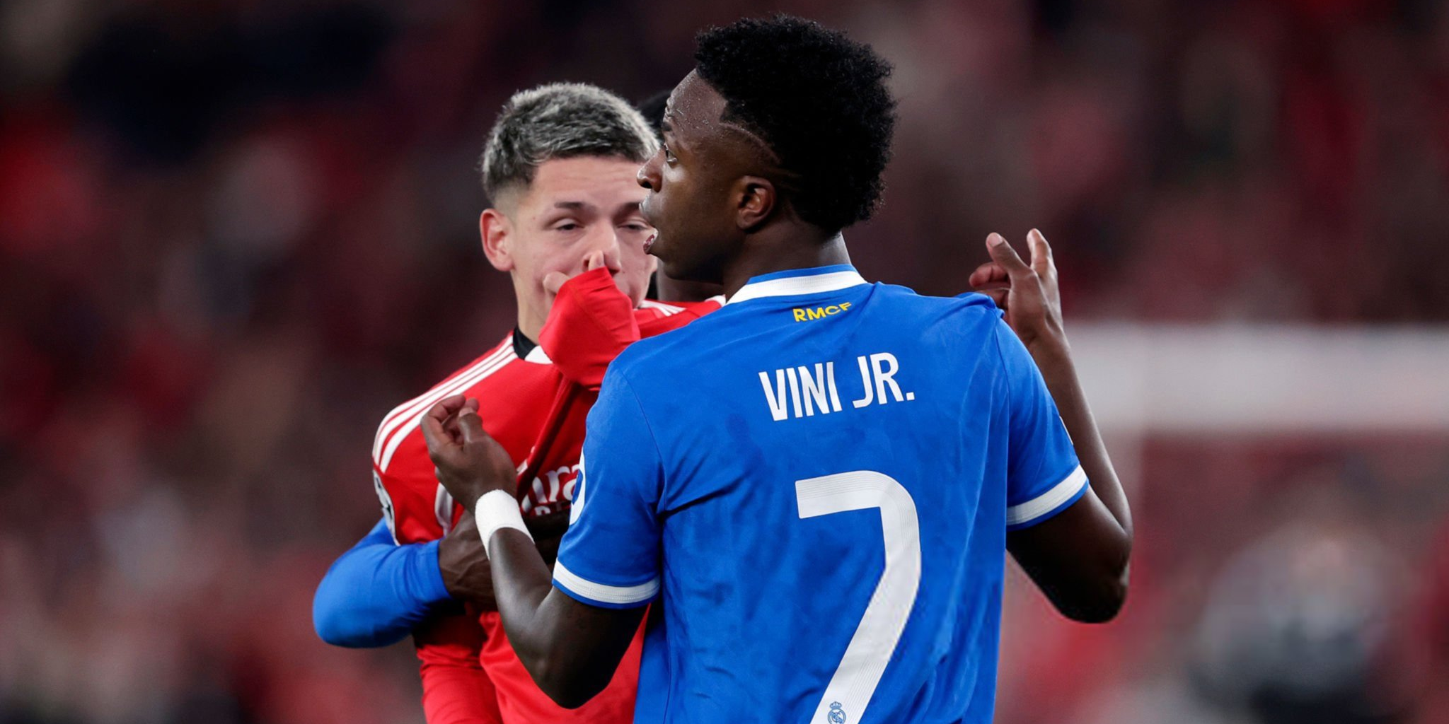 لاعب أتلتيكو السابق يعلق على واقعة بريستياني و فينيسيوس