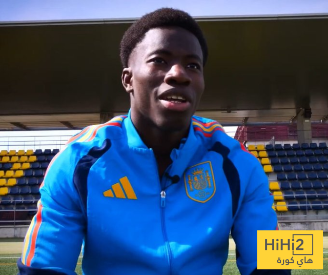 لاعب الاكاديمية يجعل من بيدري قدوة 1