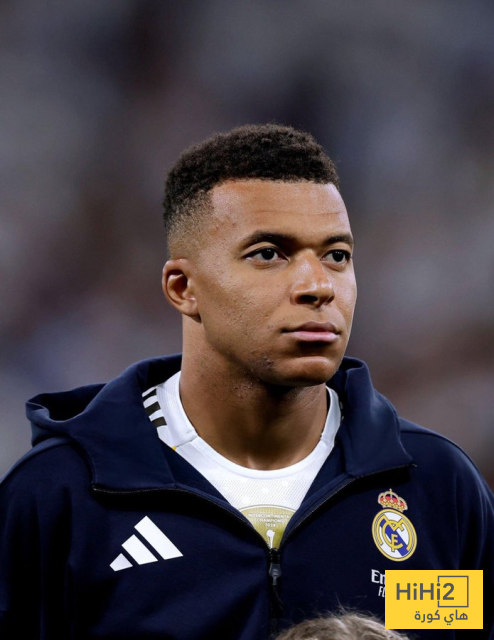 مبابي يشارك في لقاء السيتي 2 مبابي يشارك في لقاء السيتي 1