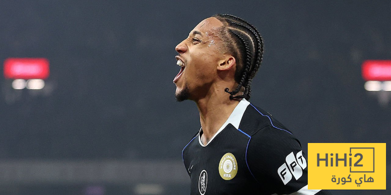 قبل مواجهة إيفرتون … بيدرو يتسلح برقم مميز