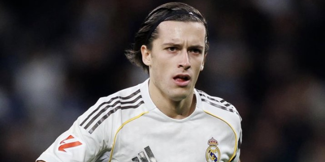 منافسة قوية تنتظر كاريراس في ريال مدريد