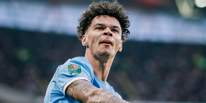 مانشستر سيتي يسجل الهدف الاول في شباك ارسنال مانشستر سيتي يسجل الهدف الاول في شباك ارسنال