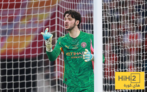 إشادة خاصة من غوارديولا بحارس السيتي 1