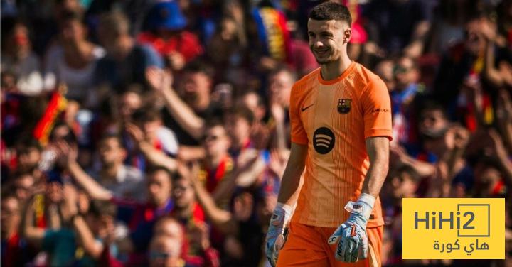 خوان غارسيا جدار برشلونة العازل