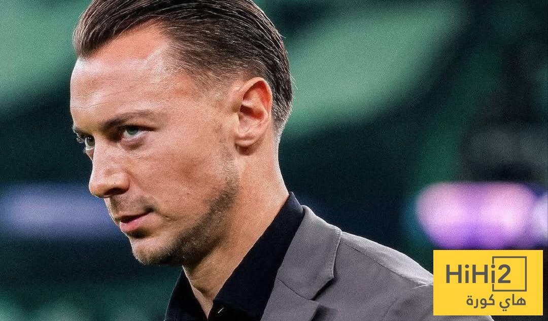 يايسله يلجأ لحل عاجل لإنقاذ الأهلي !