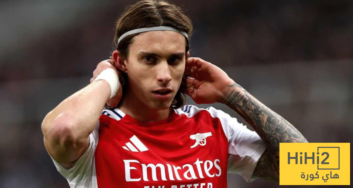 هل يعود كالافيوري إلى الدوري الإيطالي؟