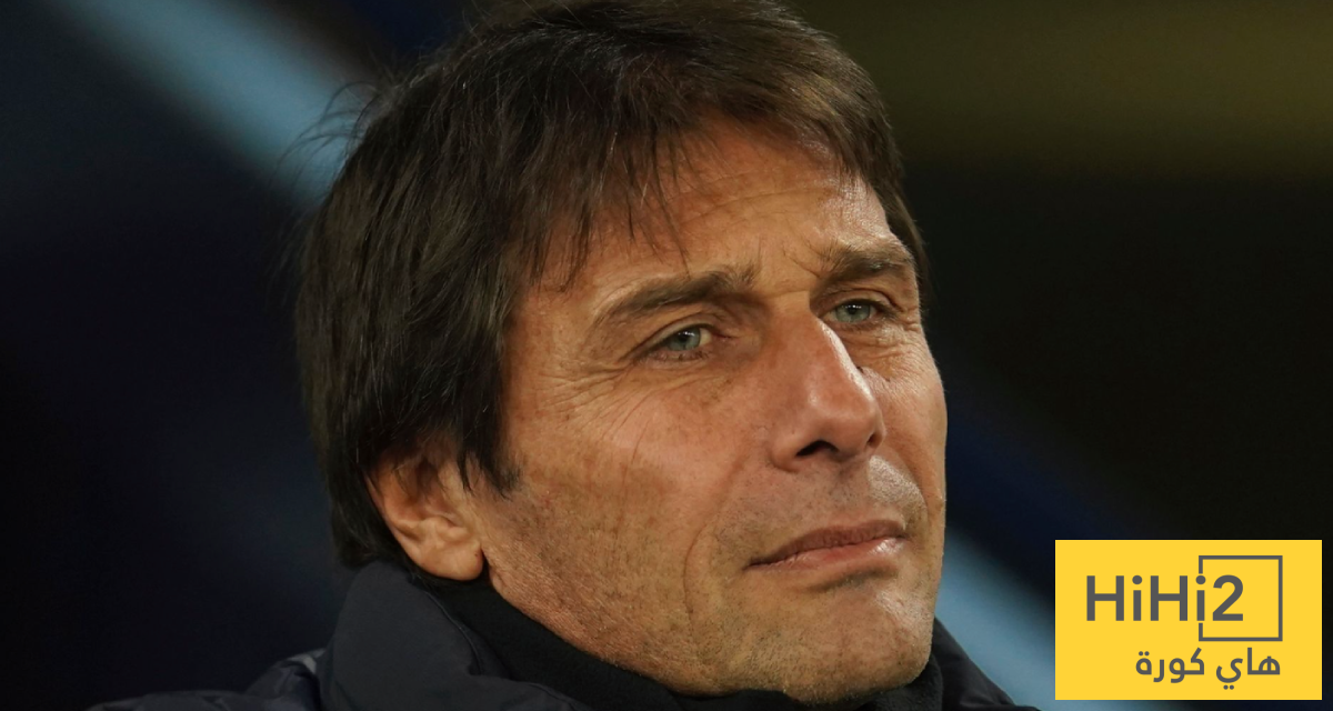 نابولي يثير الجدل قبل مباراة ميلان ونابولي