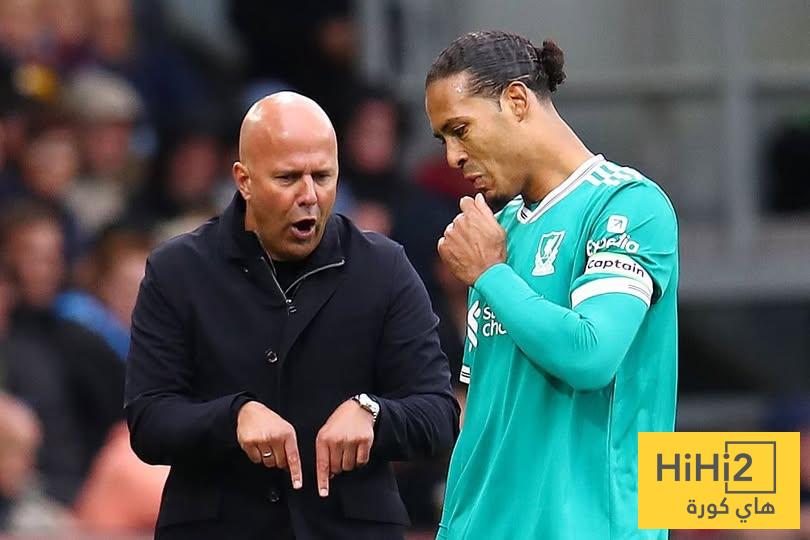 فان دايك يدافع عن سلوت