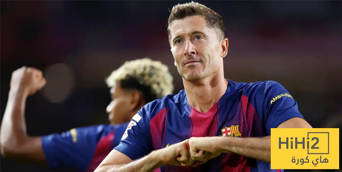 ليفاندوفيسكي يتحدى سِنه ويطار رقماً صمد لـ 75 عام !