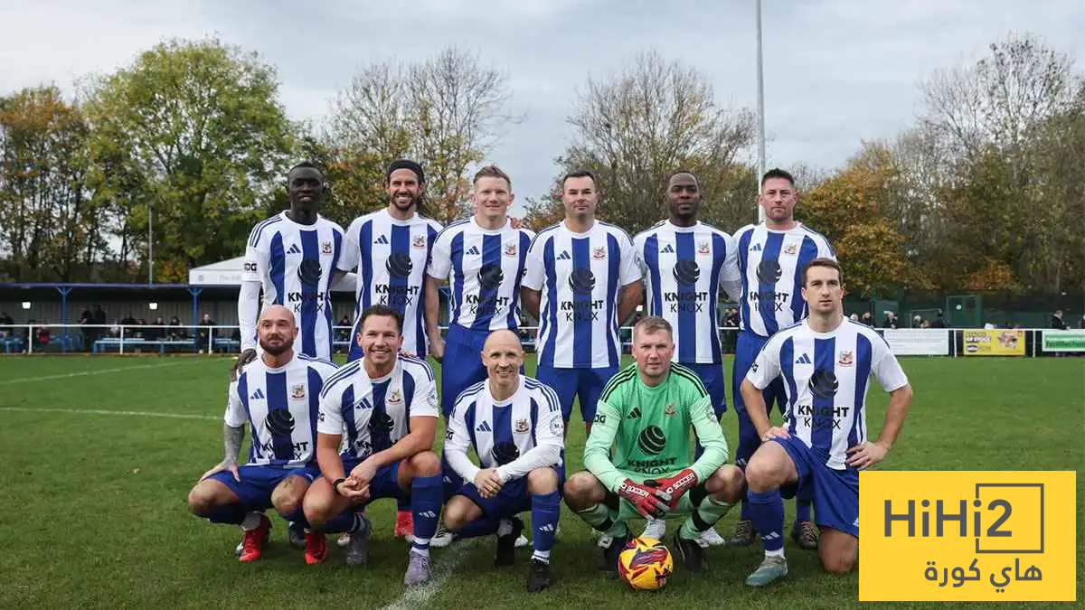 أسطورة مانشستر يونايتد يعود للملاعب بعد 5 سنوات!