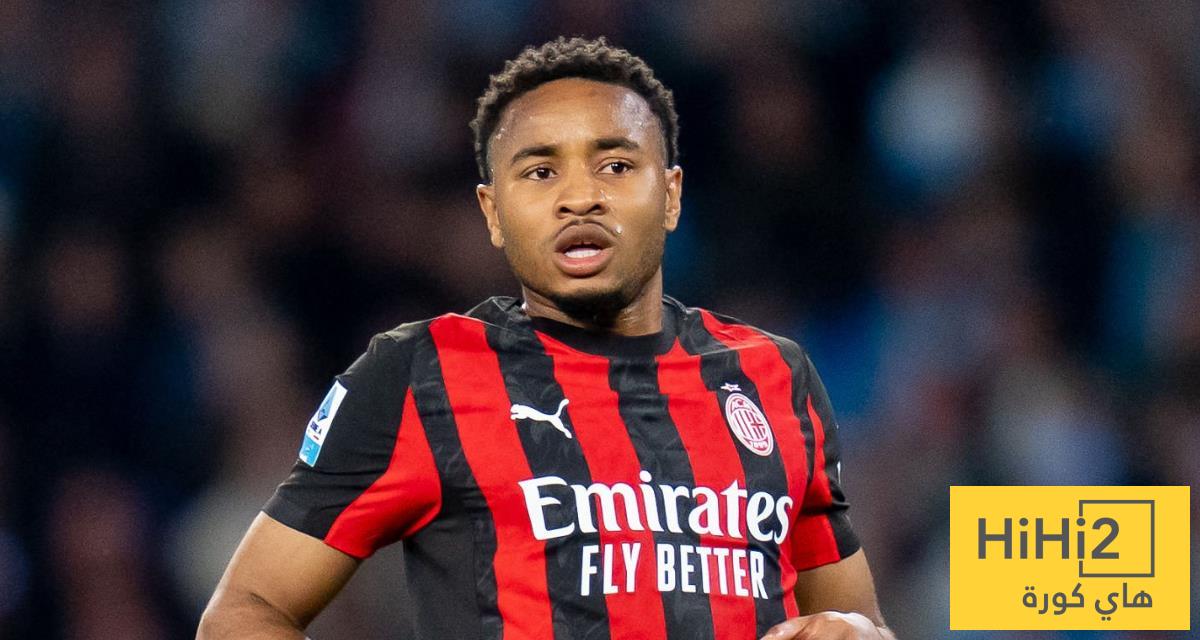 عين على نكونكو في مباراة نابولي عين على نكونكو في مباراة نابولي