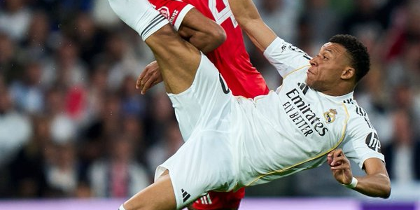 بايرن ميونخ يتقدم على ريال مدريد في الشوط الاول