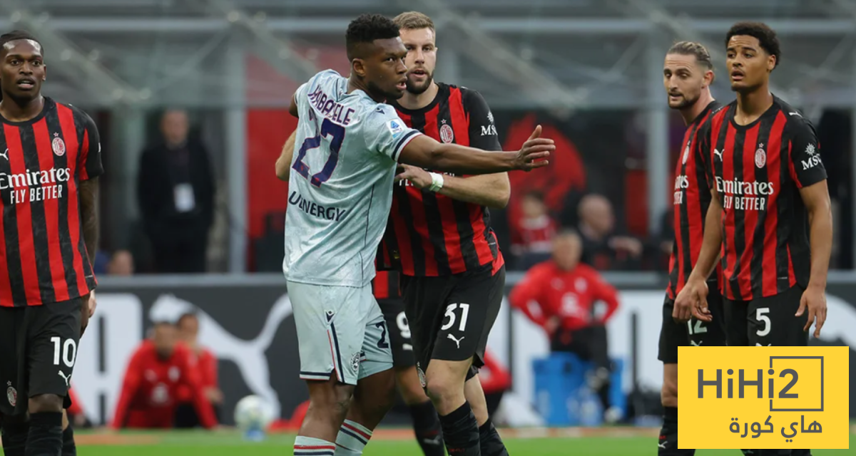 ميلان يسقط على أرضه أمام أودينيزي بثلاثية نظيفة
