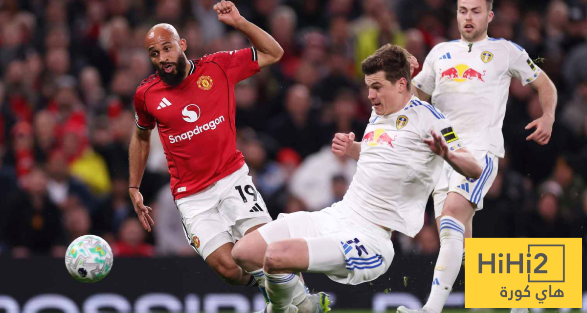 مانشستر يونايتد يسقط على أرضه أمام ليدز بهدفين مقابل هدف مانشستر يونايتد يسقط على أرضه أمام ليدز بهدفين مقابل هدف