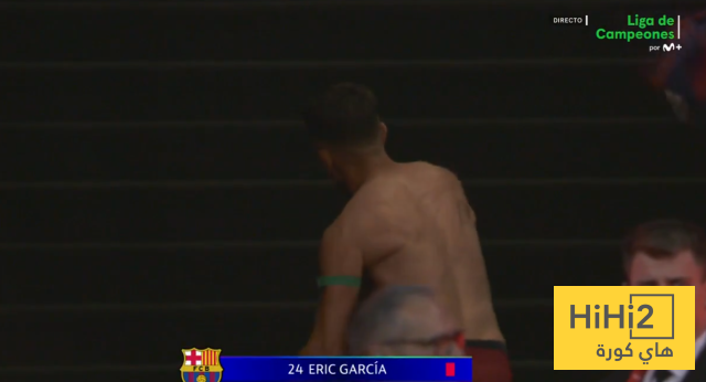 صور .. اريك غارسيا يلقي قميصه على الارض بعد طرده ضد اتلتيكو 20 صور .. اريك غارسيا يلقي قميصه على الارض بعد طرده ضد اتلتيكو 19