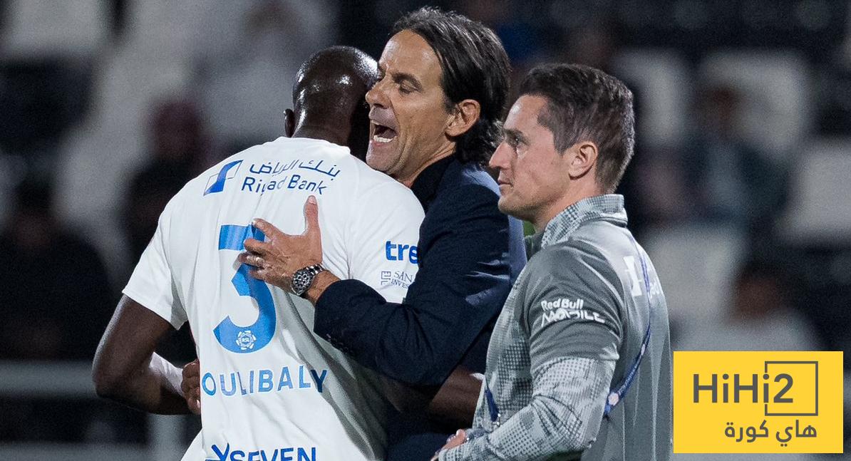 بعد اقترابه من الاستحواذ .. نقطة واحدة تقلق الهلال !