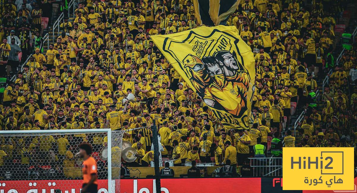 جماهير الاتحاد تقدم دعم استثنائي للاعبين ! جماهير الاتحاد تقدم دعم استثنائي للاعبين !