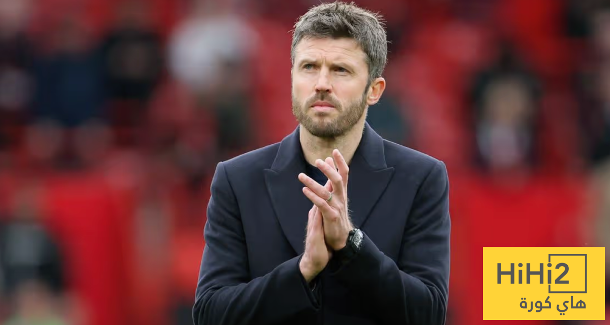 كاريك يستعيد ثنائي مانشستر يونايتد قبل مواجهة برينتفورد