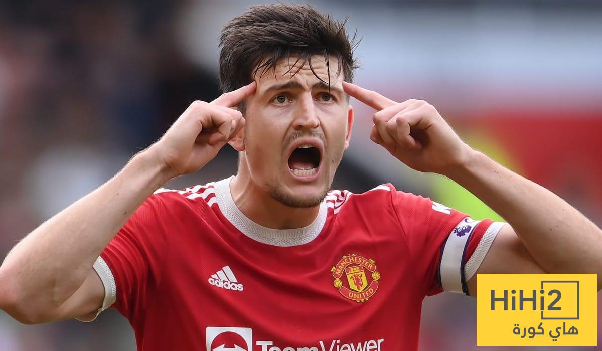 أسطورة يونايتد يدعم ماجواير لقيادة دفاع إنجلترا في المونديال