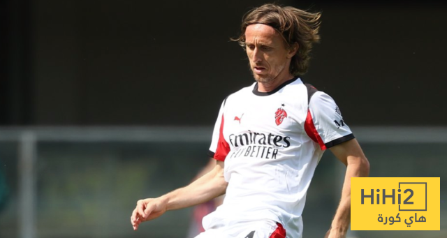 تشكيلة ميلان الرسمية ضد يوفنتوس في الدوري الإيطالي 1