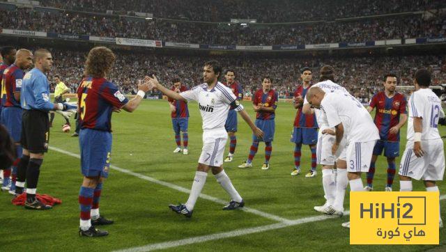 تقليد نادر.. تاريخ الممر الشرفي في الكلاسيكو 2 تقليد نادر.. تاريخ الممر الشرفي في الكلاسيكو 1