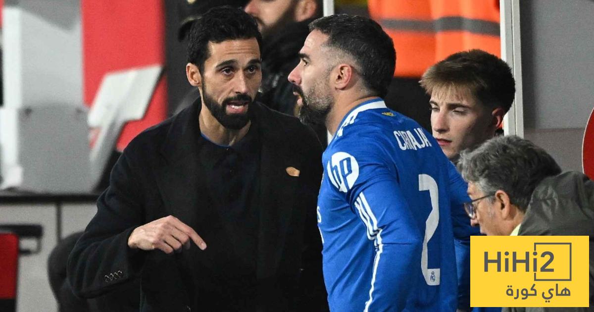 صور .. كارفخال غادر ملعب بيتيس قبل انتهاء المباراة