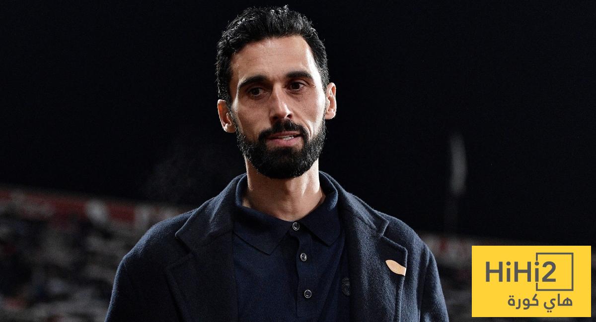 ما هو دور أربيلوا فيما يحدث داخل ريال مدريد ؟