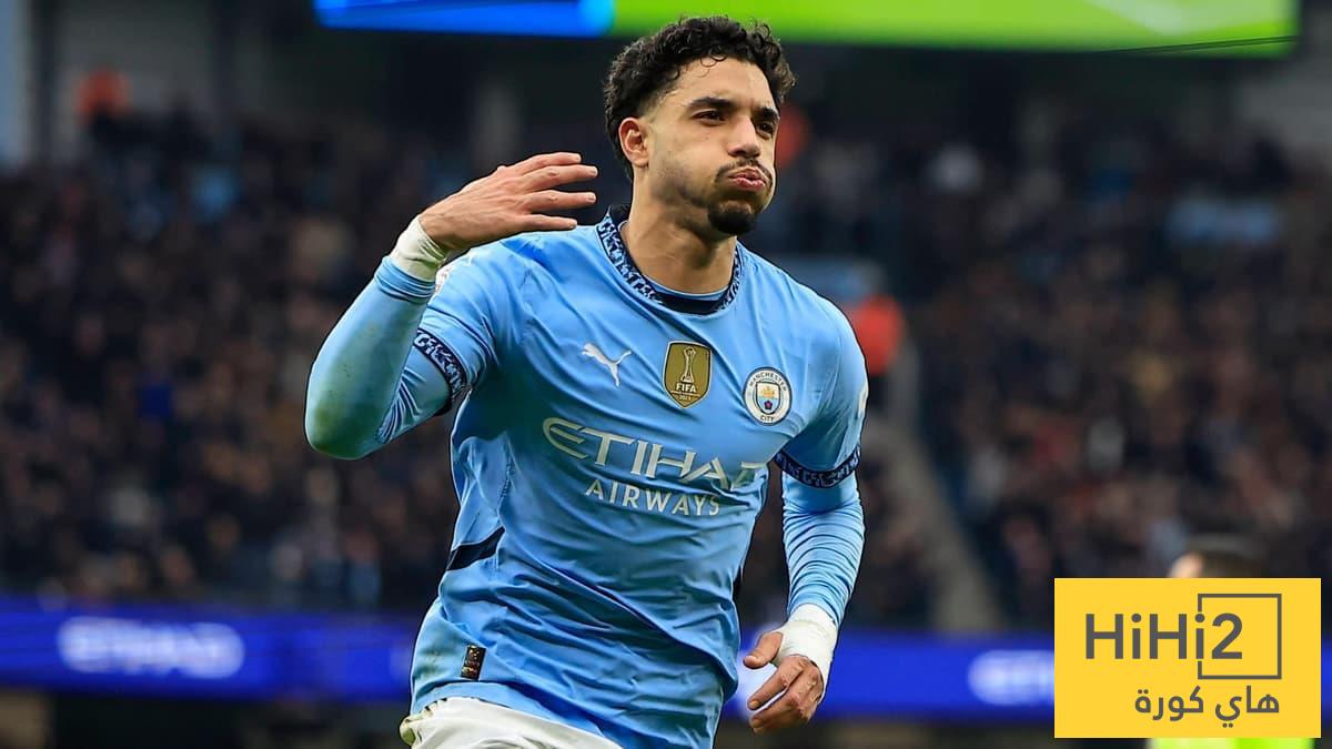 سبورت: مرموش على رادار برشلونة لتعويض ليفاندوفسكي