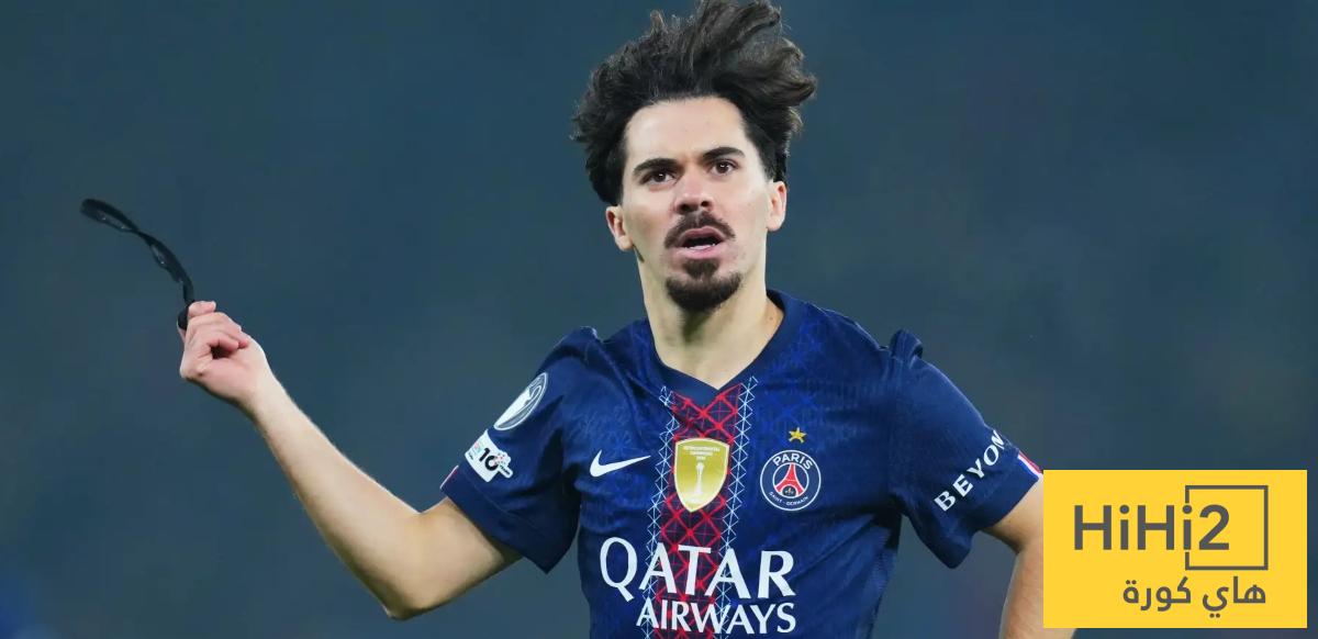 فيتينيا هو كروس ..!