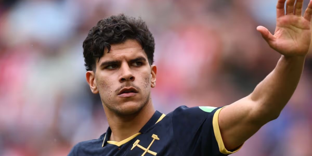 صراع بين ريال مدريد و مانشستر يونايتد على نجم وست هام