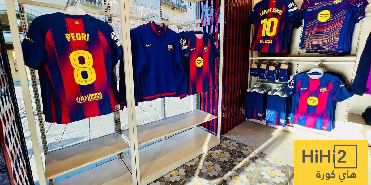 برشلونة يفتتح متجرًا جديدًا ضمن خطته التوسعية