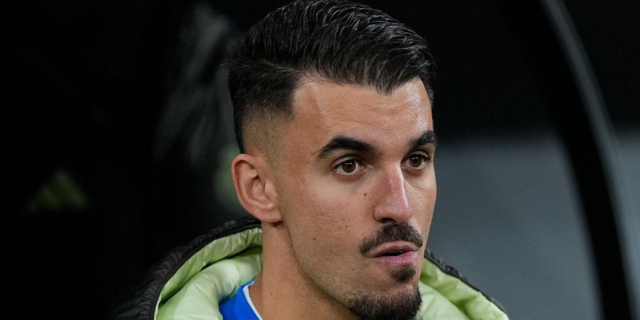 ريال مدريد وسيبايوس يبحثان الانفصال الودي