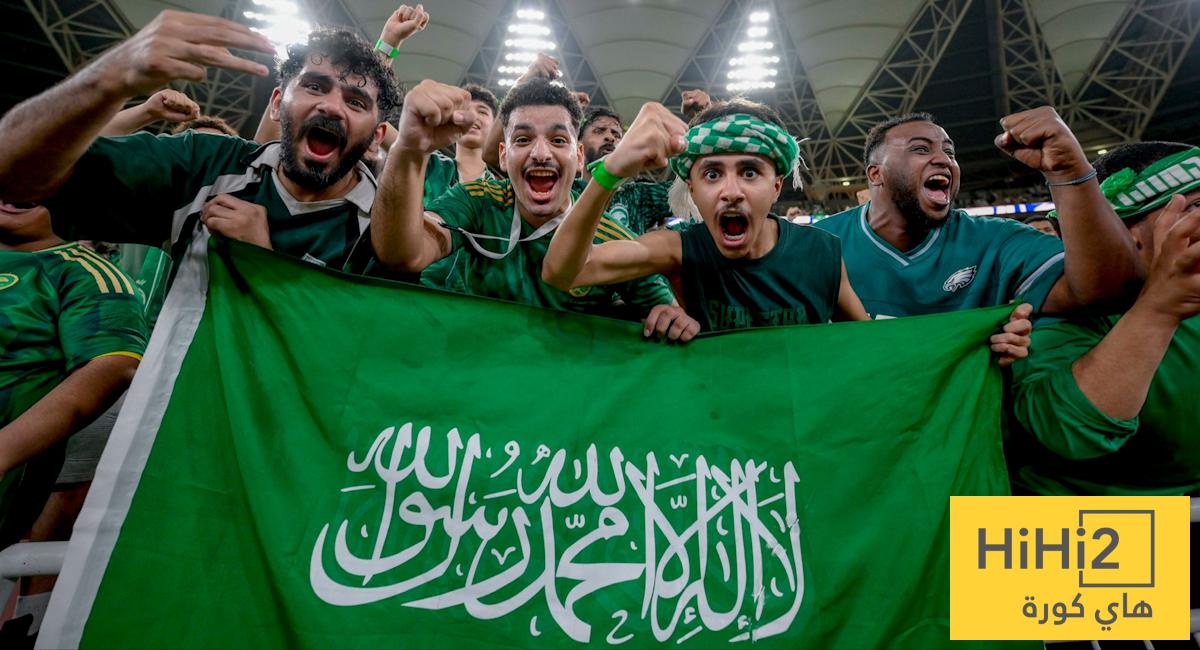 الجمهور السعودي يختار حارس الأخضر أمام إسبانيا !