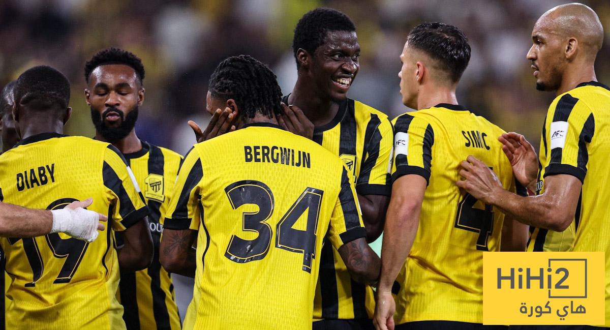 بعد 3 سنوات.. نهاية مشوار أحد أبرز نجوم الوسط في الاتحاد!