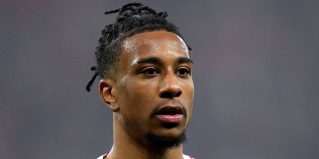 بيريز يخالف إدارة ريال مدريد في ملف أوليسي