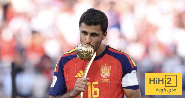 كلاسيكو ناري في سوق الانتقالات .. برشلونة ينافس ريال مدريد على ضم رودري