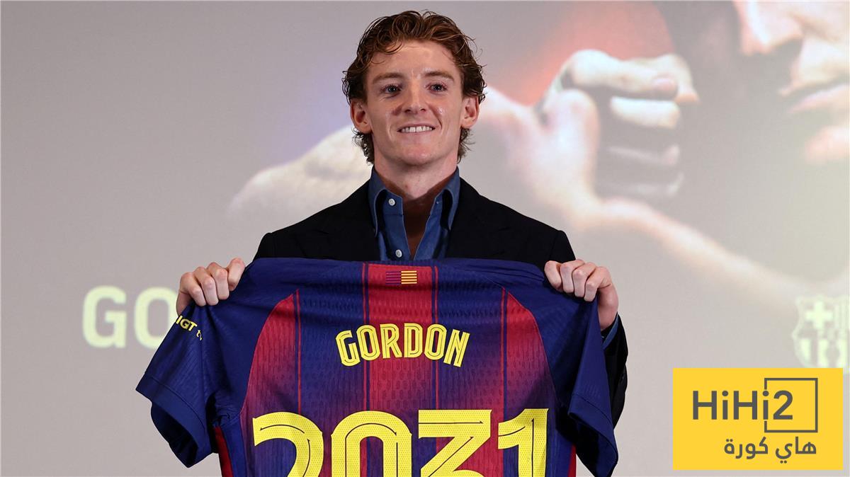 جماهير برشلونة ترفض مشاركة جوردون أساسيًا أمام إلتشي