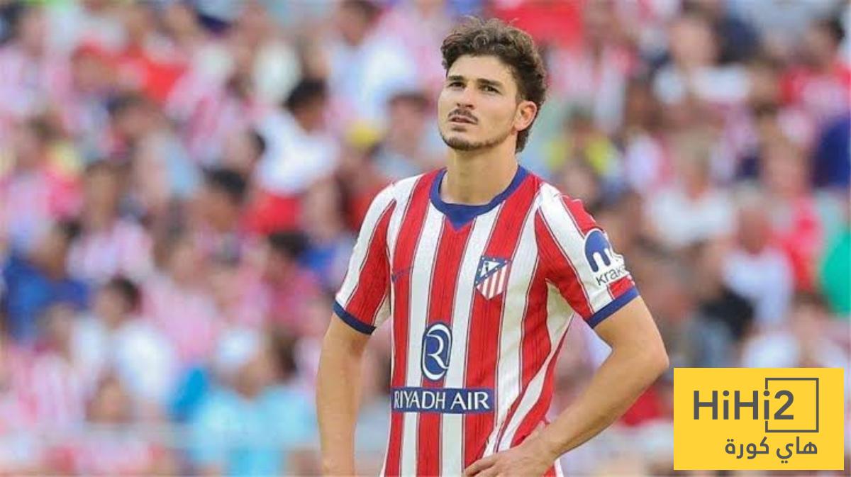 بديل ألفاريز؟ هذا اللاعب يحل أزمة المهاجم الصريح في برشلونة