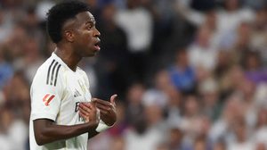 فينيسيوس مهدد بالطرد من ريال مدريد