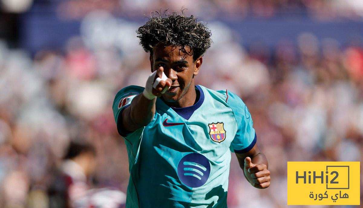 برشلونة يفعل حملة دعم لامين يامال للكرة الذهبية