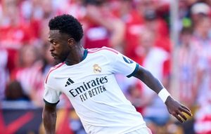 مورينيو لن ينجح مع ريال مدريد بسبب فينيسيوس