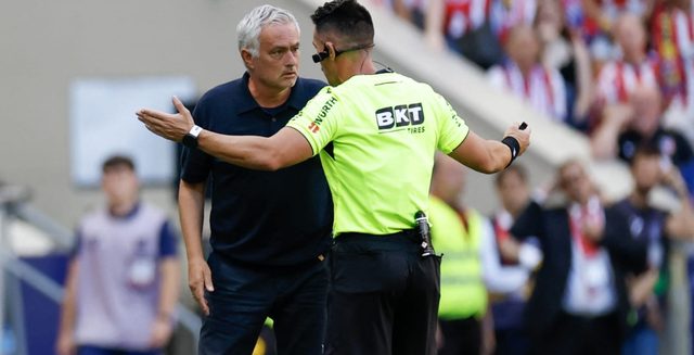 حكم الديربي يرد على ريال مدريد